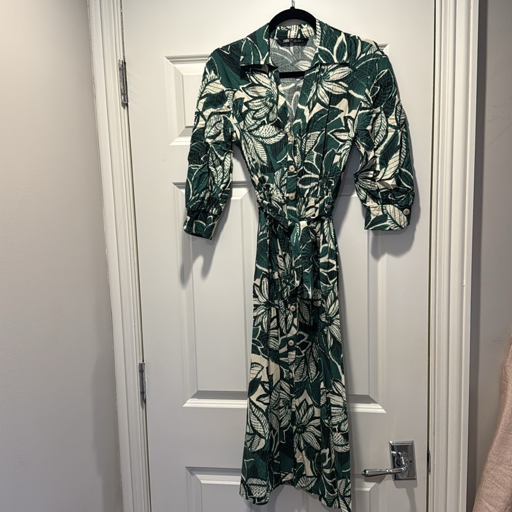 Zara belted midi dress - Picture 2 of 8